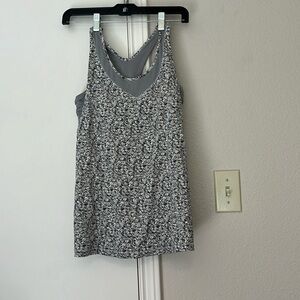 Lululemon racer back tank top. Size 6. No tags.